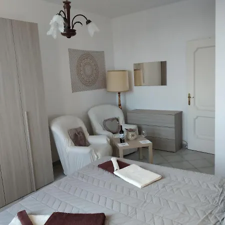 Casarinolaurinohillsea بيت للعطل *